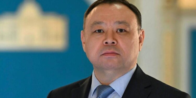 От должности освобождён завотделом внутренней политики Администрации президента