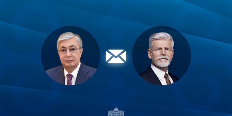 Токаев поздравил президента и народ Чехии с Днём Независимости