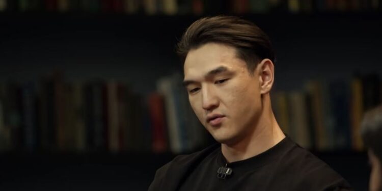 На Digital Bridge 2025 в Астане заметили Нурлана Сабурова (ВИДЕО)