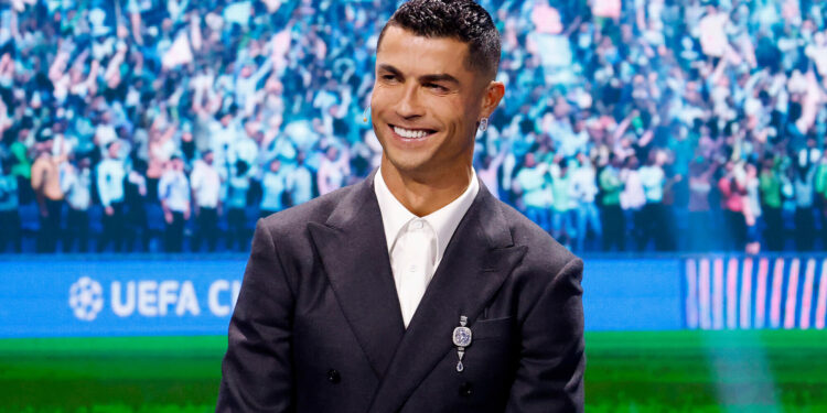 Роналду в Белом доме: Трамп осуществил мечту своего сына (ВИДЕО)