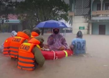 Катастрофические наводнения во Вьетнаме: десятки погибших и пропавших без вести