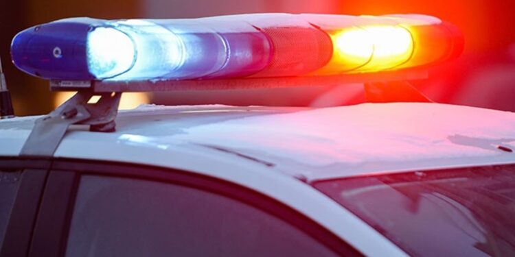 В Алматы мужчина пытался уговорить школьницу уехать с ним