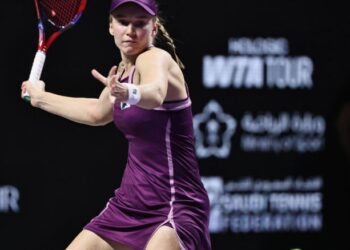 Елена Рыбакина триумфально выиграла Итоговый турнир WTA (ВИДЕО)