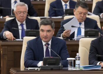 Бектенов: Государство не будет содержать тех, кто может работать