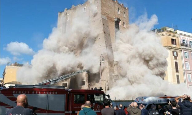 Обрушение в сердце Рима: рухнула башня Конти у Колизея (ВИДЕО)