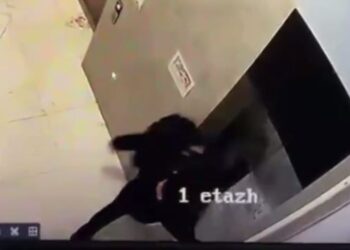 Пьяный мужчина провалился в шахту лифта в Астане (ВИДЕО)