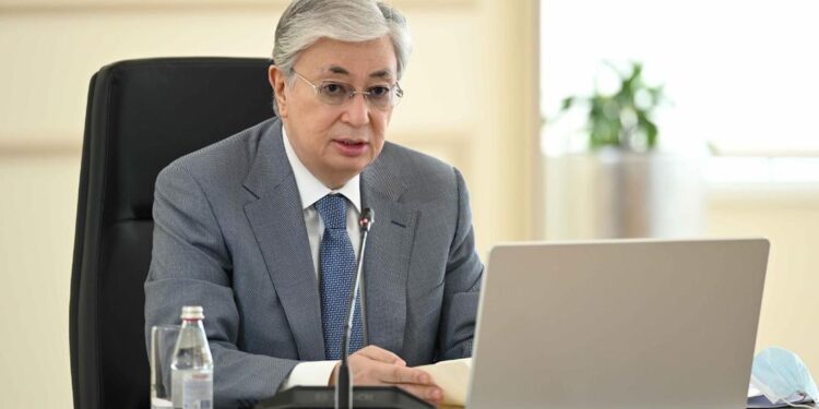 Токаев выразил соболезнования президенту Филиппин