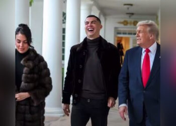 Белый дом, шутки и наряды: как Роналду провёл вечер с Трампом (ВИДЕО)