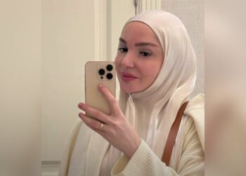 Скандал вокруг блогерки Elle Happy Mom: переписка с подписчицами вызвала резонанс