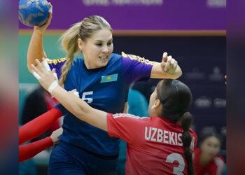 Исламиада-2025: казахстанские гандболистки победили сборную Узбекистана