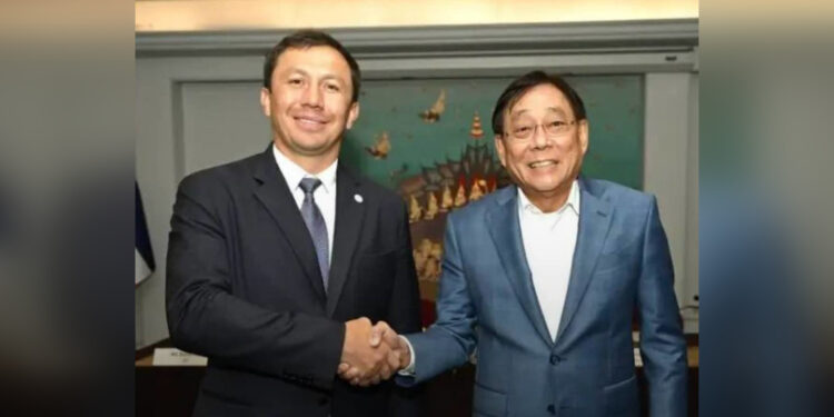 Головкин провёл встречу с главой Asian Boxing