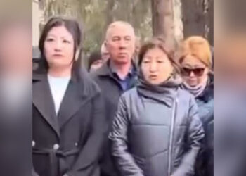 Подожгу себя: жена Хасана Касымбаева обратилась к президенту из-за суда