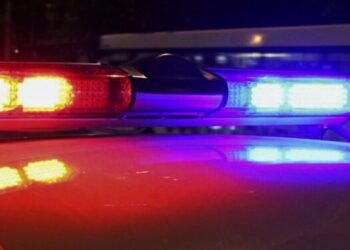 Полицейского, найденного рядом с телом девушки в Караганде, уволили после выписки