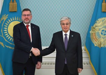 Токаев встретился со Специальным представителем ЕС по Центральной Азии