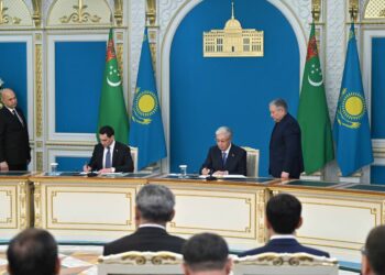 Токаев и Бердымухамедов подписали Совместное заявление по итогам переговоров