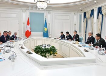 Инвестпроекты в ключевых секторах экономики Казахстана интересуют Швейцарию