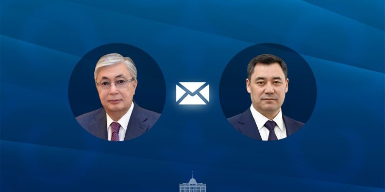 Токаев поздравил Жапарова с успешно проведёнными выборами в Жогорку Кенеш