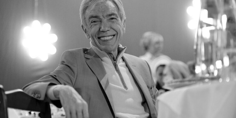 Умер ведущий знаменитой телепрограммы “Утренняя звезда” Юрий Николаев