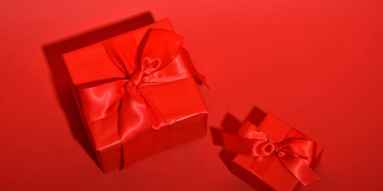 За поражение обычно не дарят: генсек КФФ высказался о дорогих подарках футболистам