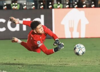 Сейв Анарбекова — в топе УЕФА! (ВИДЕО)