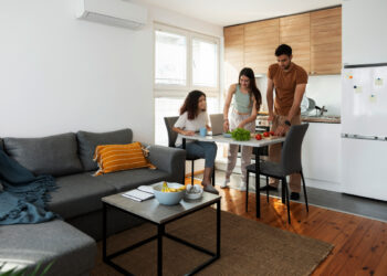 Накопить на квартиру в Казахстане легче, чем в России?