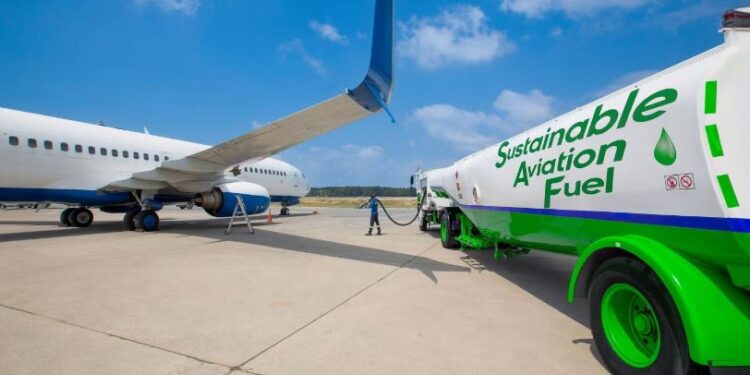 Казахстан готовится к выпуску «зелёного» авиационного керосина