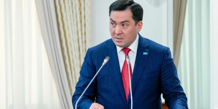 В Астане проходит пресс-конференция главы Минэнерго