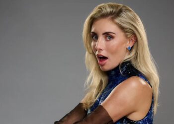 На Бали арестовали порноактрису, прославившуюся на секс-марафоне с тысячей мужчин