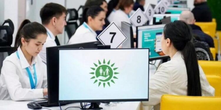 В Казахстане объявили график работы ЦОНов и спецЦОНов на новогодние праздники