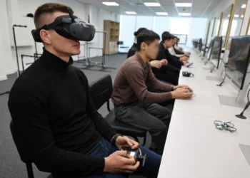 Спецназ Казахстана обучают управлению дронами (ВИДЕО)