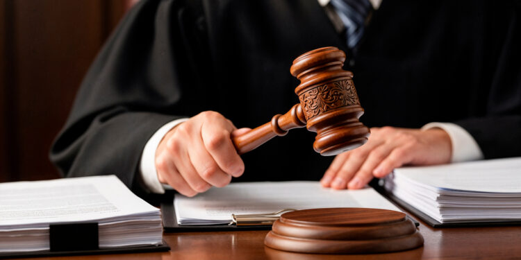 Подруга убитой Айзат Джумановой заявила, что она долго терпела насилие от мужа