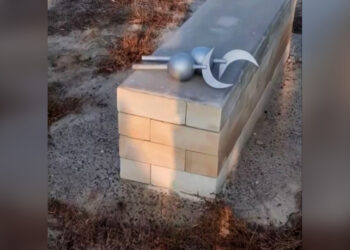 Вандалы разрушили могилы на мусульманском кладбище в Атырау