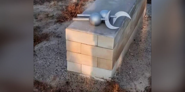 Вандалы разрушили могилы на мусульманском кладбище в Атырау