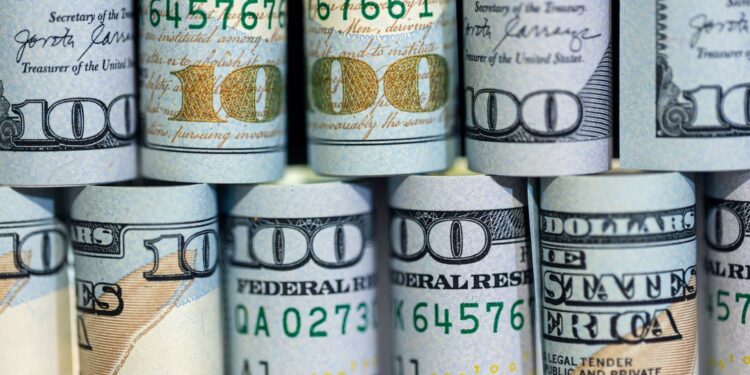 Деньги из-за бугра: какие новые функции получат казахстанские налоговики?