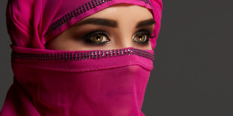 Запрет на никабы: как будут штрафовать женщин в Казахстане