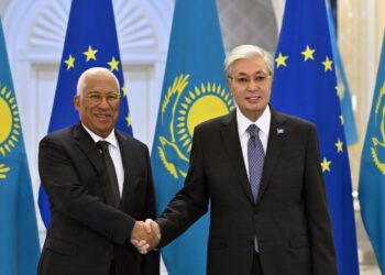 В Казахстан прибыл президент Евросовета