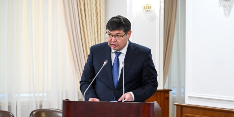 Глава Минфина сообщил, что система Keden в три раза сократила время таможенного оформления