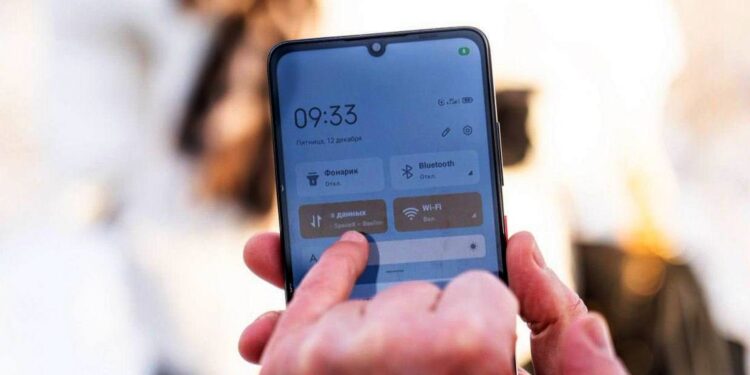 В Казахстане успешно протестировали спутниковую связь Starlink Direct-to-Cell