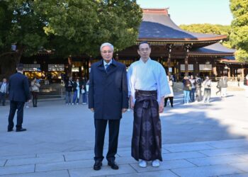 Токаев посетил главный синтоистский храм Японии (ВИДЕО)