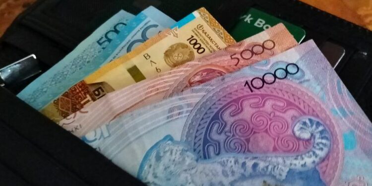 Как будут расти реальные доходы казахстанцев с 2026 года, рассказал глава МНЭ