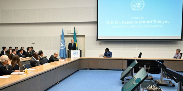 Президент Казахстана заявил о рекордном росте конфликтов и военных расходов в мире