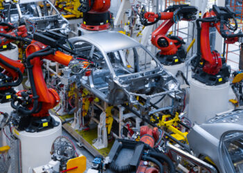 Машиностроение стало самой растущей отраслью в обрабатывающей промышленности