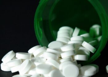 Более 36 млрд тенге направлено на дополнительное обеспечение населения лекарствами