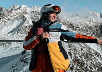 Казахстанская горнолыжница Скороходова завоевала золото турнира FIS в Италии