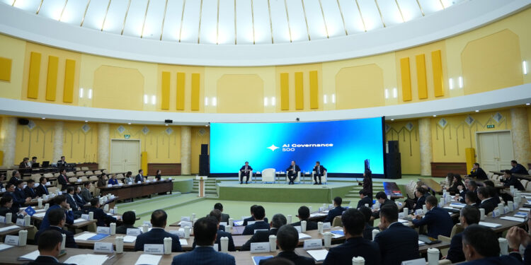 В Казахстане запустили AI Governance 500: госуправленцев учат внедрять искусственный интеллект