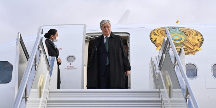 Токаев посетит Давос по приглашению Трампа