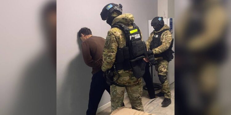 Разбойники напали на женщину в Алматы: они похитили золото и деньги на 30 млн тенге