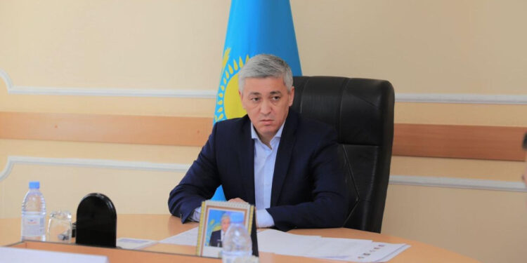 За проступок нужно отвечать: аким Карагандинской области — о конфликте Сапиева с заместителем