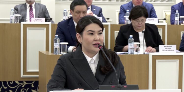 Отделение религии от государства на уровне Конституции укрепит общественное согласие – Гульзира Атабаева