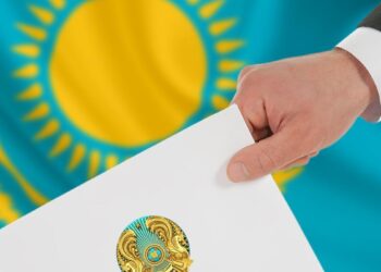 Референдум по Конституции: дата станет известна после работы комиссии